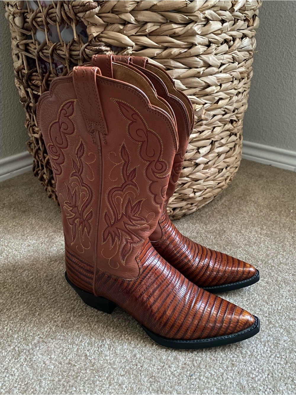 Ariat Whiptail Leather Western Boots Cowboy Cowgirl Country Rodeo Festival